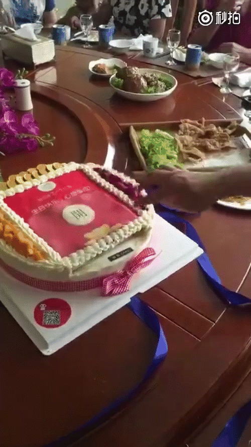 sinh nhat ma duoc nhan chiec banh gato biet nha ra tien nhu nay moi la nhat