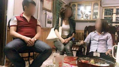 em chong len mang to chi dau tuong lai xau tinh va phan ung bat ngo cua dan mang