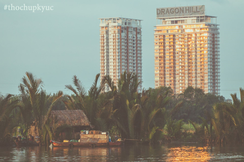 binh minh hoang hon khap neo sai gon