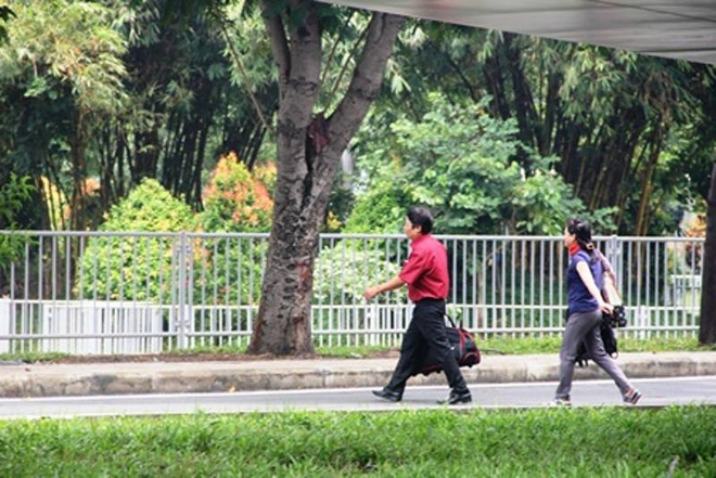 ket xe kinh hoang o cua ngo ra vao san bay tan son nhat suot nhieu gio lien