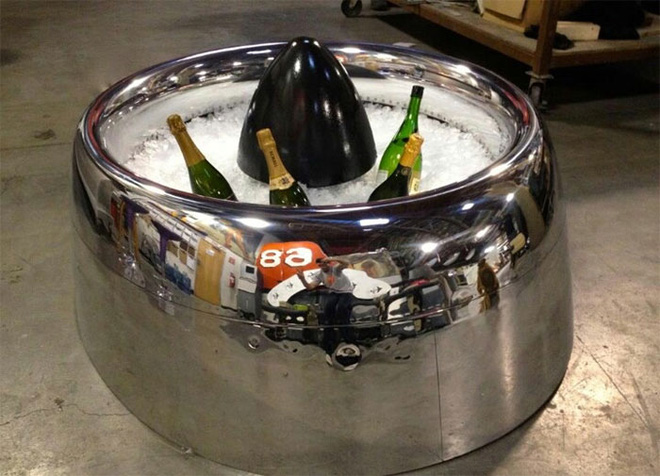 chiem nguong 20 mon do noi that an tuong duoc tai che tu may bay hong