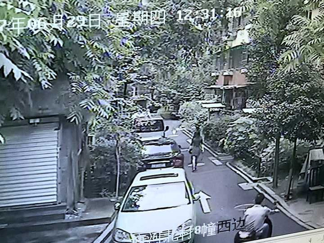 nhanh tri noi doi minh bi nhiem hiv co gai may man thoat khoi tay ke hiep dam