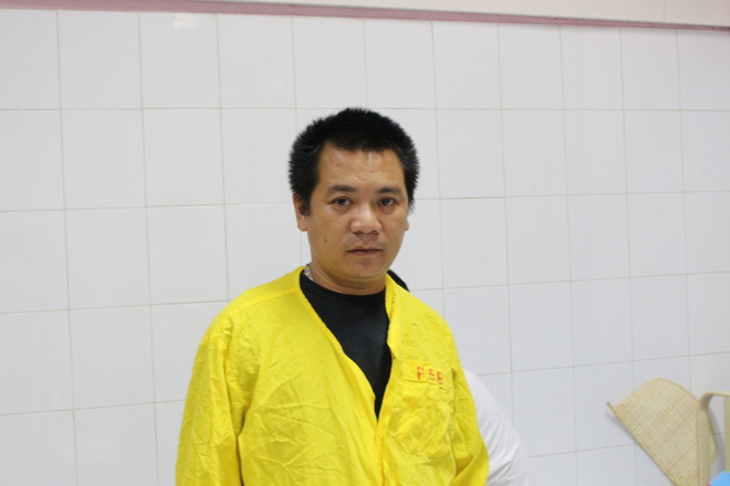 gia dinh o son la bi sat lo nui san bang nha cua me nguy kich con trai 4 tuoi phai cat cut 2 chan