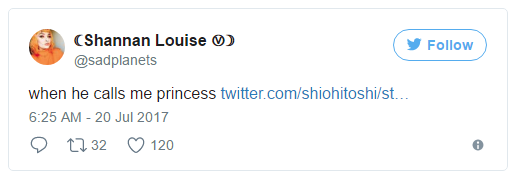 su that dang sau buc hinh con vit tan chay tren xe o to khien cu dan mang day song