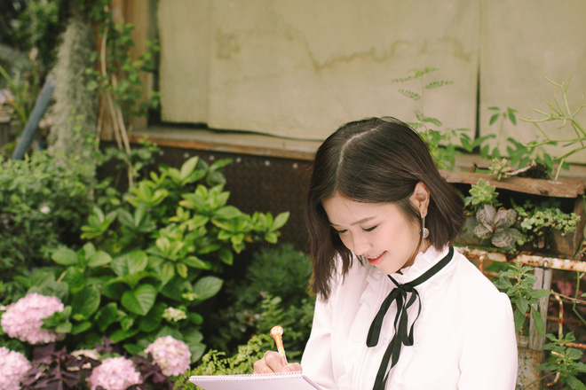 suni ha linh khoe khoanh khac ngot ngao ben ban dien dien trai