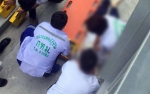bi me mang vi toi len lay tien khong xin phep be trai lop 6 nhay tu tang 16 cua chung cu tu tu