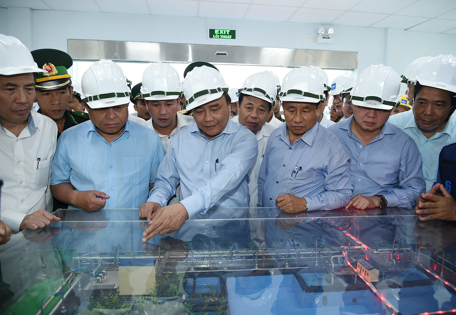 thu tuong thi sat he thong xu ly nuoc thai tai formosa ha tinh