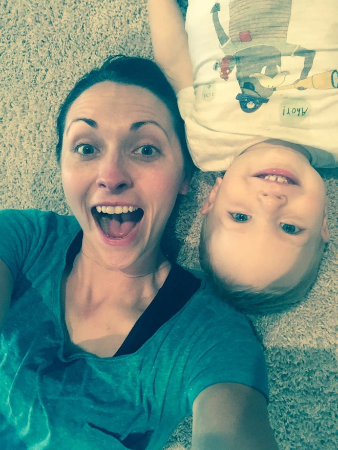 mang thai 3 thang trong bung di sieu am moi thay minh dang mang chum nho su that khien ca nha nga ngua