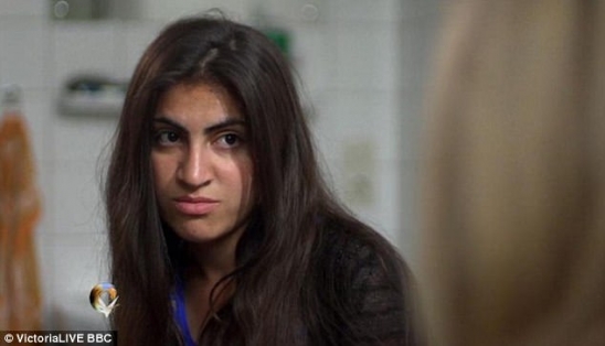 nu sinh 14 tuoi ke lai noi kinh hoang bi cuong buc hang ngay trong vong 6 thang