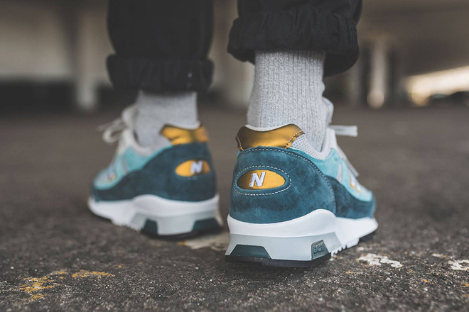 bo suu tap giay the thao da sac ra mat cuoi thang 72017