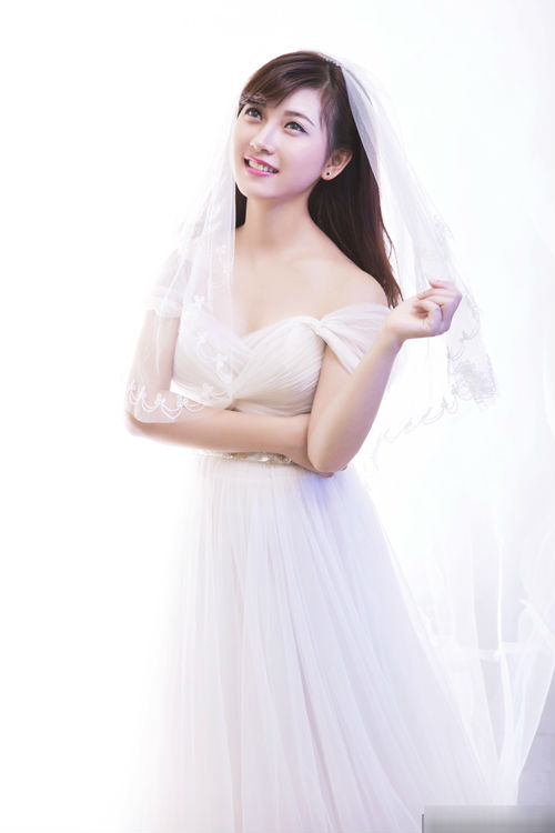 tu mot buc anh chup len lo dien co giao tieu hoc xinh xan dang lam cong dong mang chao dao