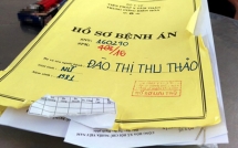 nu giam doc thue nguoi tiem mau hiv vao con trai tinh dich thoat an tu the nao