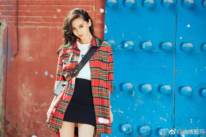 gai mot con angelababy khoe ve dep trong veo nhu nu sinh trung hoc