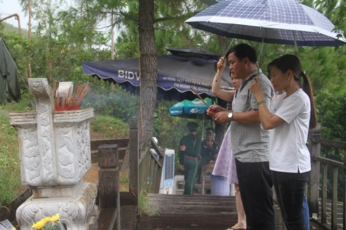 quang binh da co gan 48 trieu nguoi den vieng mo dai tuong vo nguyen giap
