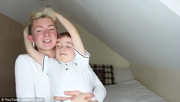 phan ung bat ngo cua cau be khi nghe anh trai hoi em nghi the nao neu anh ket hon voi mot nguoi dan ong