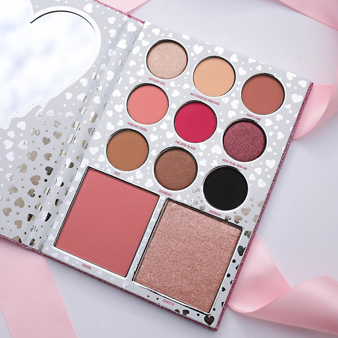 mung sinh nhat 20 tuoi kylie jenner tung ra bst my pham cool dung hoi