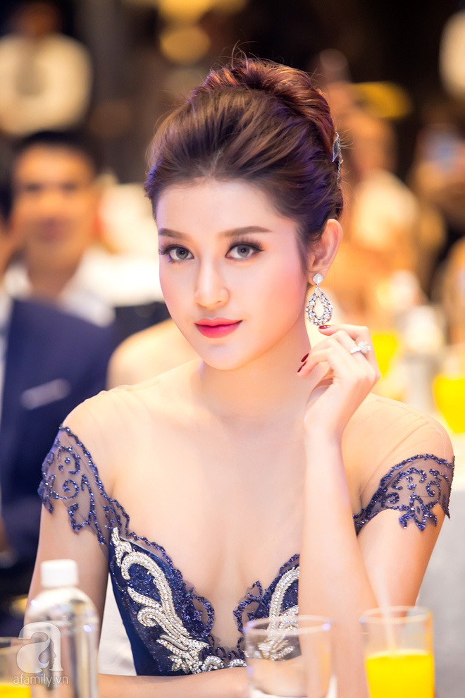 hoa hau do my linh rang ngoi do sac voi a hau huyen my