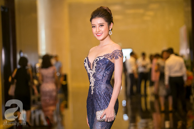 hoa hau do my linh rang ngoi do sac voi a hau huyen my