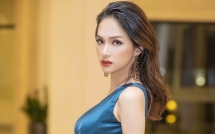 hoa hau huong giang buc xuc bo ve trong su kien toan nguoi noi tieng