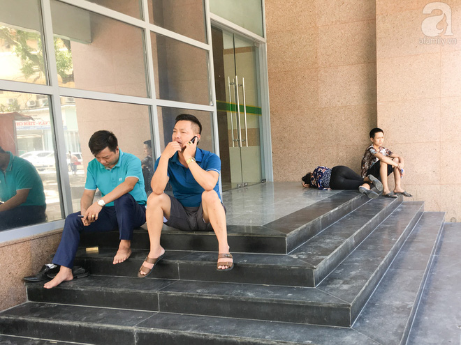 nguoi nha benh nhan va vat tai benh vien trong nang nong ky luc o thu do