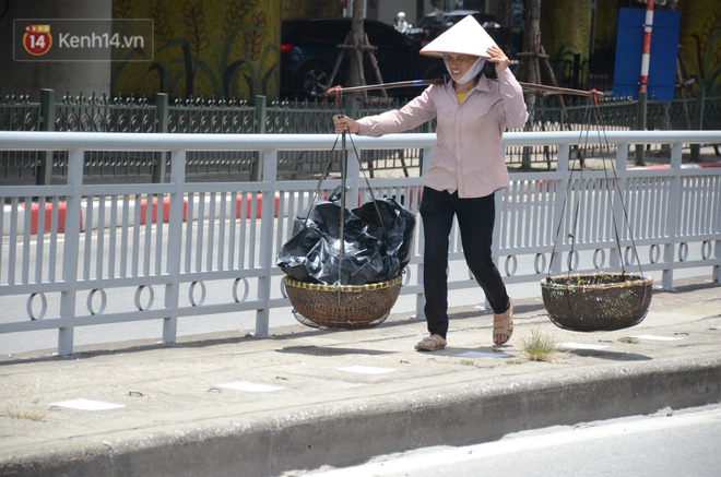 ha noi nang nong gay gat nhu thieu dot vuot nguong 39 do mien trung cham moc 41 do