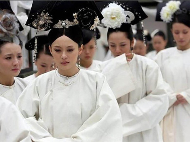 hoang de tq it nguoi song qua tuoi 50 lao luc vi nhung thu doan tranh sung cua phi tan