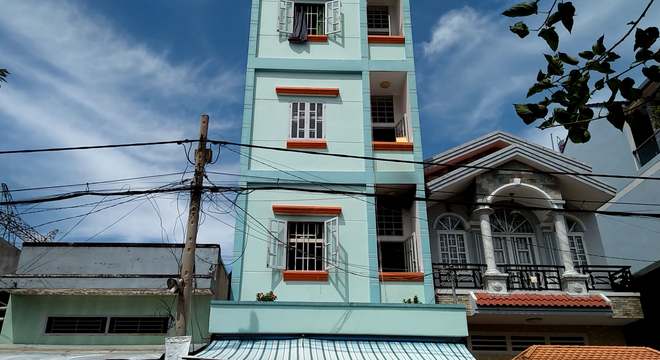 chay nha tro 3 tang o sai gon cong nhan thao chay thuc mang