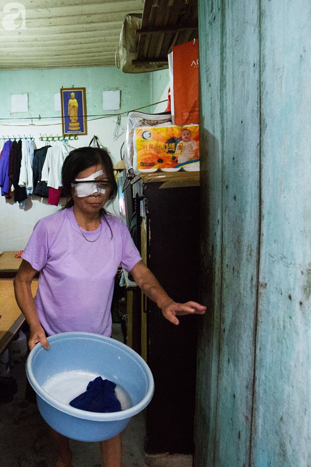 nguoi dan xom chay than o ha noi ngay vat va dem khong ngu noi voi cai nong 40 do c