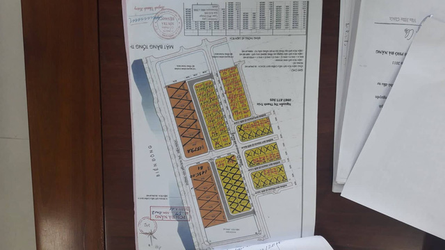 chan dong gia thong bao cua cuu chu tich da nang lam gia giay to phap ly du an royal era 1 lua ban cho khach hang