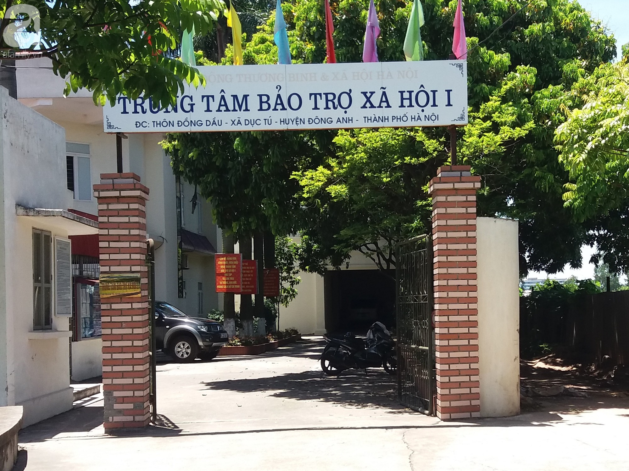 trung tam bao tro xa hoi ha noi dang lam thu tuc voi phia co quan chuc nang tinh hai duong de ban giao me con bella ve que