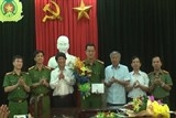 nghe an bat 2 doi tuong thu giu 3 banh heroin 1kg ma tuy da duoc thuong nong 40 trieu dong