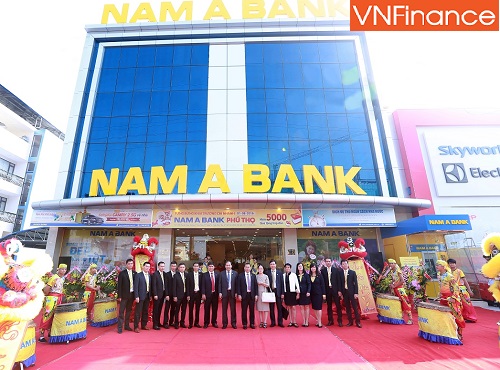 moi ket thuc quy ii2018 co ngan hang da hoan thanh gan 100 ke hoach loi nhuan ca nam