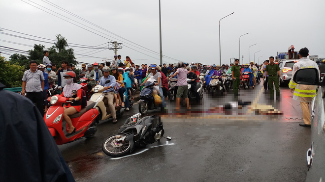 va cham voi xe tai thanh nien tu vong cau phu xuan un u keo dai