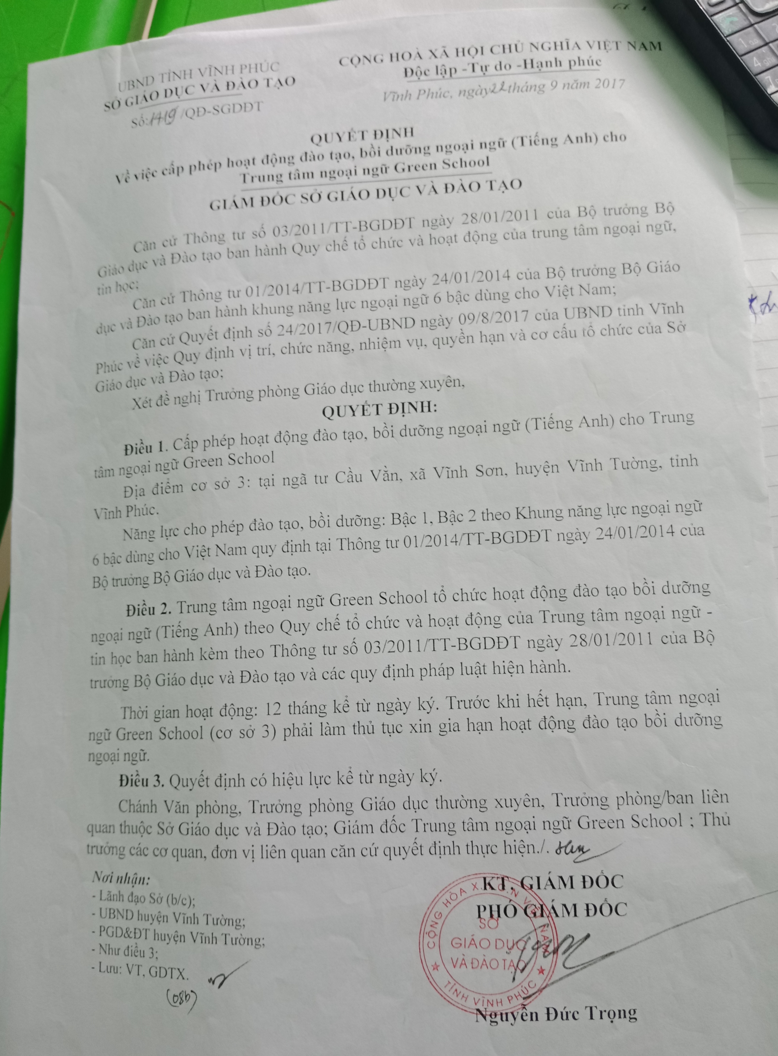 vinh phuc trung tam ngoai ngu green school co bieu hien tron thue
