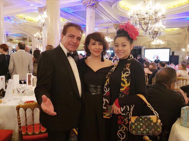 ntk viet khien loat hoa hau noi tieng the gioi va hoa dan trung quoc bi me hoac