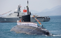 viet nam sap so huu co so bao duong sua chua tau ngam toi tan
