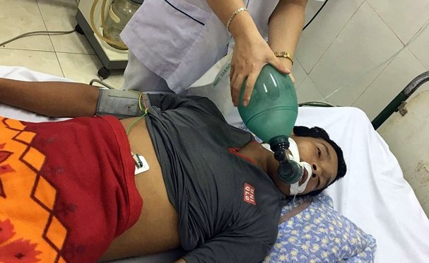 nghe an mot nguoi tu vong nghi ngo doc sau khi uong ruou ngam re cay