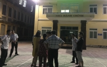 cu ba tu vong sau nhieu gio duoc dua vao phong mo nguoi nha quay benh vien vi cho rang bac si tac trach