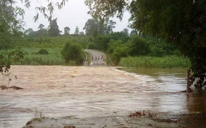 Nghệ An: Nhiều thôn bản bị cô lập do mưa lũ trước cơn bão số 3