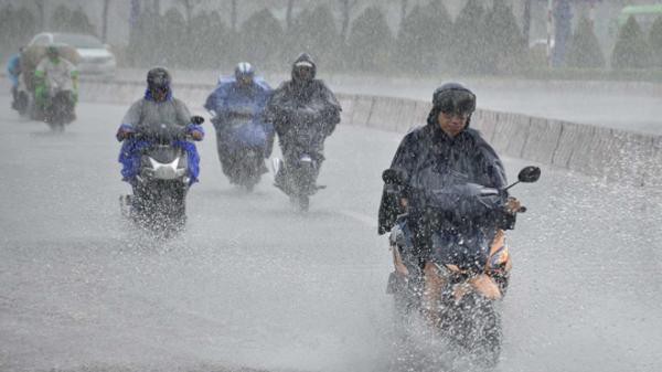 thoi tiet ngay 217 ha noi mua ca ngay co dong kem gio giat manh mien nui phia bac nguy co chiu lu quet