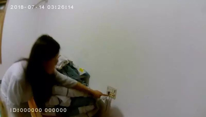 moi thue duoc 2 ngay co gai tre phat hien ra dieu kinh khung ben trong phong tro