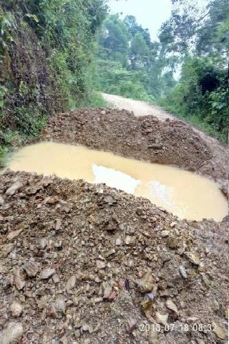 duo ng dan sinh bi khai tu bang nhung cai ho sau o nghe an