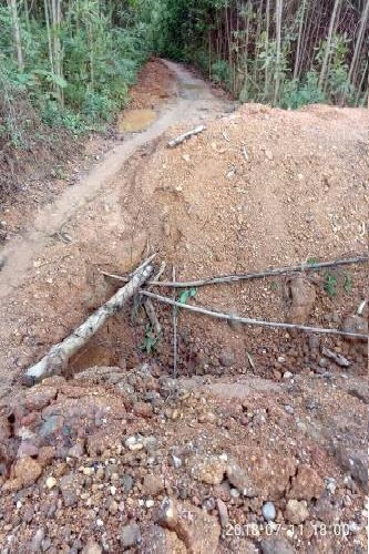 duo ng dan sinh bi khai tu bang nhung cai ho sau o nghe an