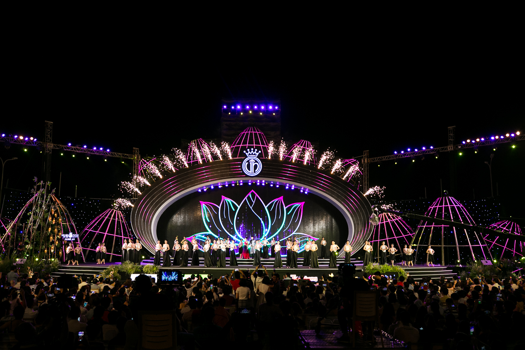 lo dien 25 nhan sac tiep theo buoc vao chung ket hoa hau viet nam 2018