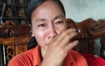 nghe an 3 nam song trong day dut cua goa phu sau ngay con gai tu vong bat thuong duoi song