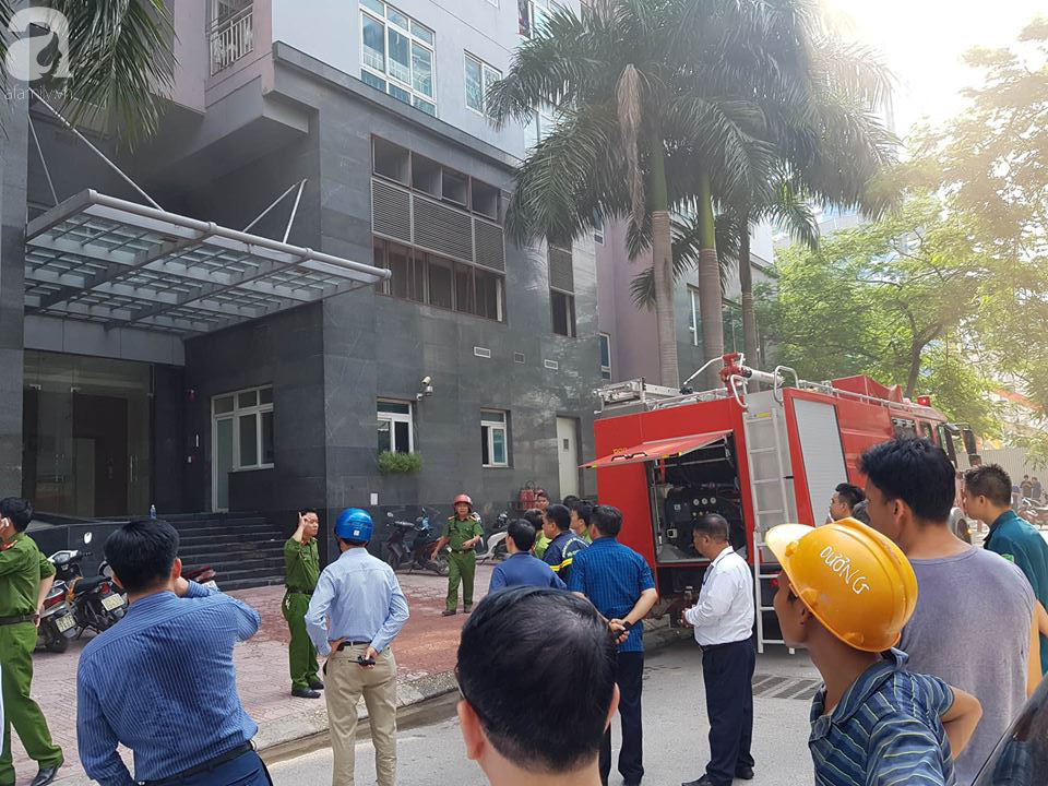 ha noi chay chung cu tren mat duong hoang dao thuy nguoi dan hoang loan