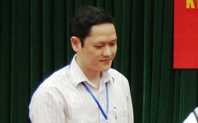 vu gian lan diem thi o ha giang bat nguoi dua chia khoa cho ong vu trong luong
