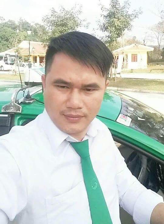 lien tuc 2 ca sinh duoc lai xe taxi mai linh hue do de thanh cong