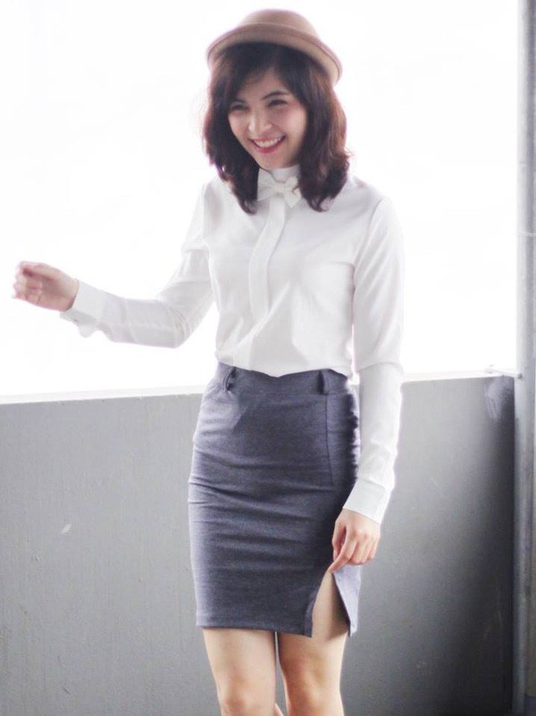 chan dung chi gai hoa minzy xinh dep tai nang noi tieng truoc em gai tu rat lau