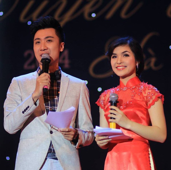 chan dung chi gai hoa minzy xinh dep tai nang noi tieng truoc em gai tu rat lau